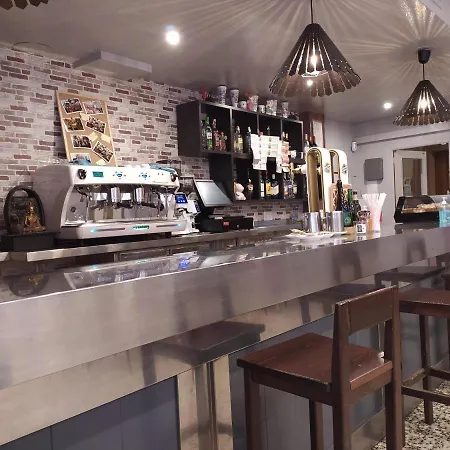 Hostal Alcorisa Affittacamere
