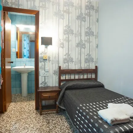 Hostal Alcorisa 3*