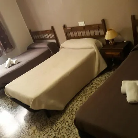 Affittacamere Hostal Alcorisa 3*